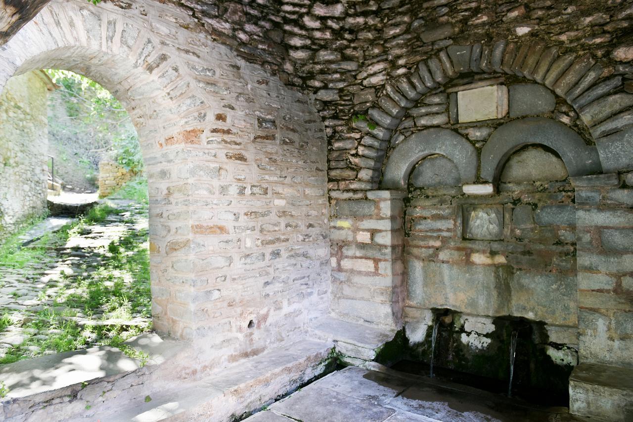 Thalia Traditional Guest House Promirion Екстериор снимка